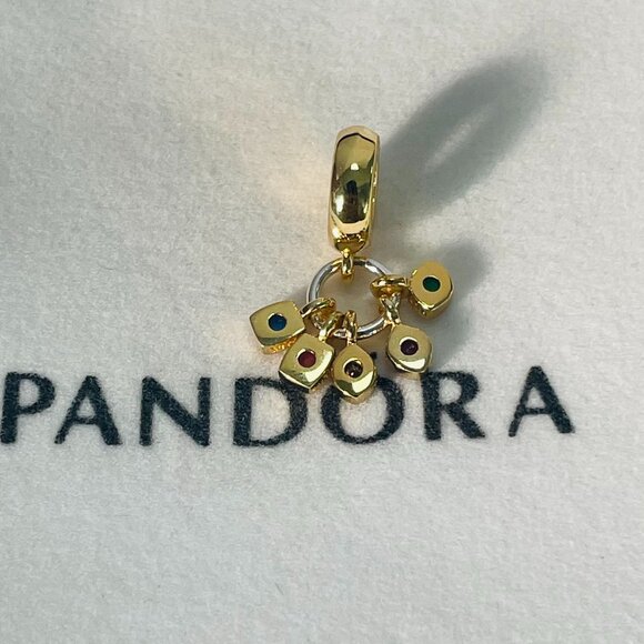Pandora Marvel The Avengers Infinity Stones Dangle Charm - Picture 3 of 4
